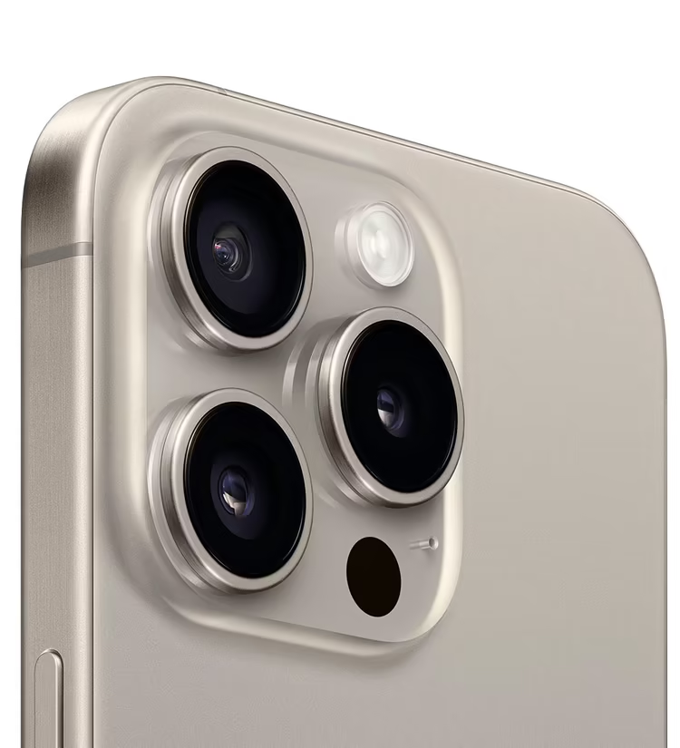 Apple iPhone 15 Pro Max 256GB натуральный титан