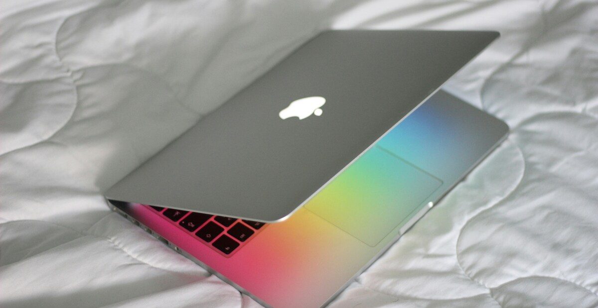 Аксессуары для макбука