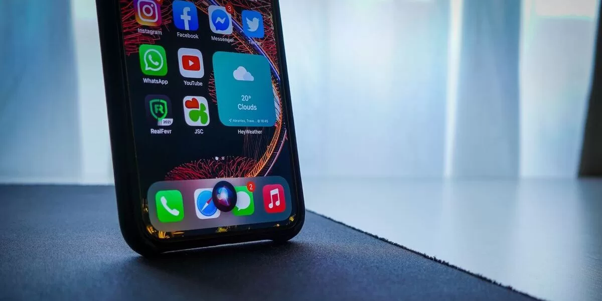 Полезные опции сири